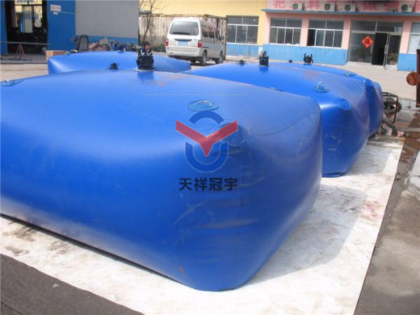 水囊简易轻便，用途广泛